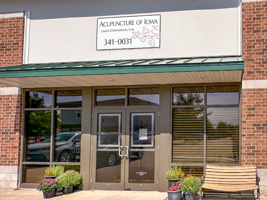 Acupuncture-of-Iowa_Laura-Christensen_About_Exterior-Building Acupuncture of Iowa Laura Christensen exterior building